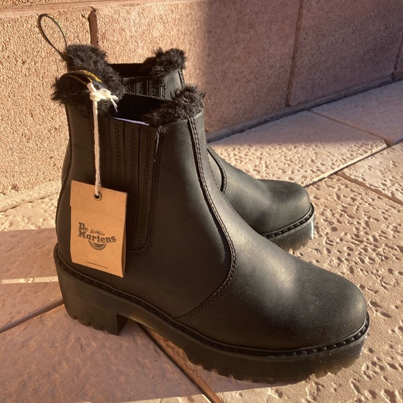 Dr. Martens Women's Rometty FL Quad Platform Chelsea Black Moldova RARE!!! - Picture 9 of 13